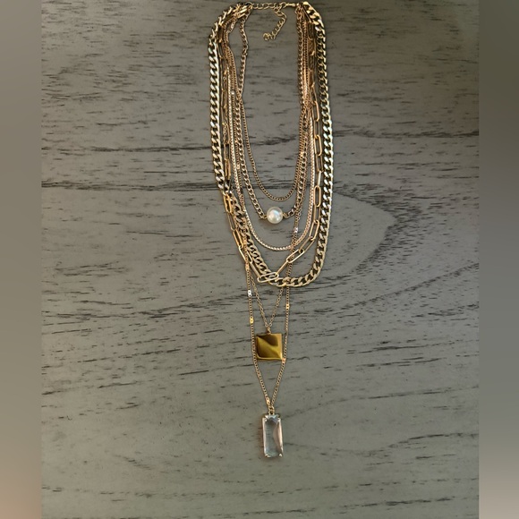 Beautiful necklace stack - Picture 3 of 3